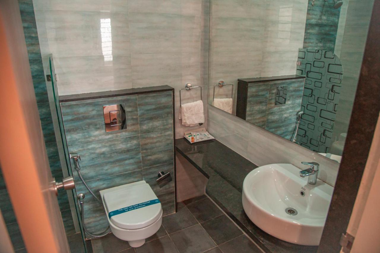 Park Avenue Suites Κοϊμπατόρε Εξωτερικό φωτογραφία