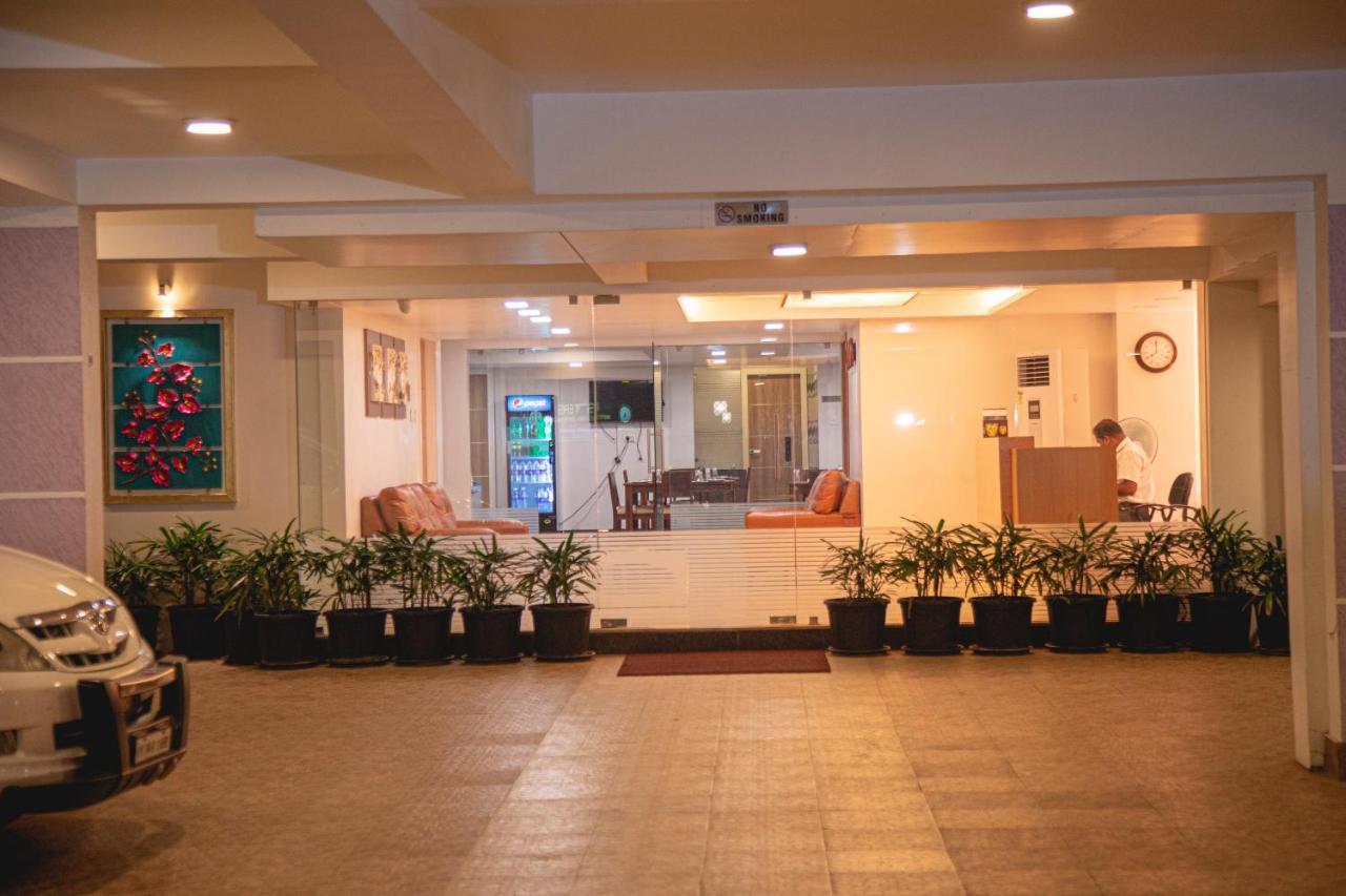 Park Avenue Suites Κοϊμπατόρε Εξωτερικό φωτογραφία